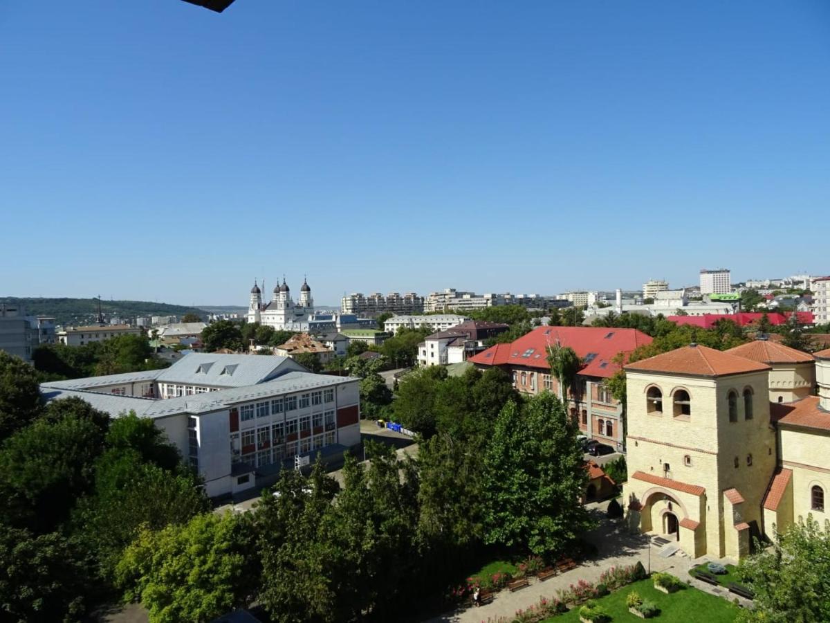 Carla'S Apart Palas-Hala Centrala 1 Bedroom, Airport Shuttle 이아시 외부 사진