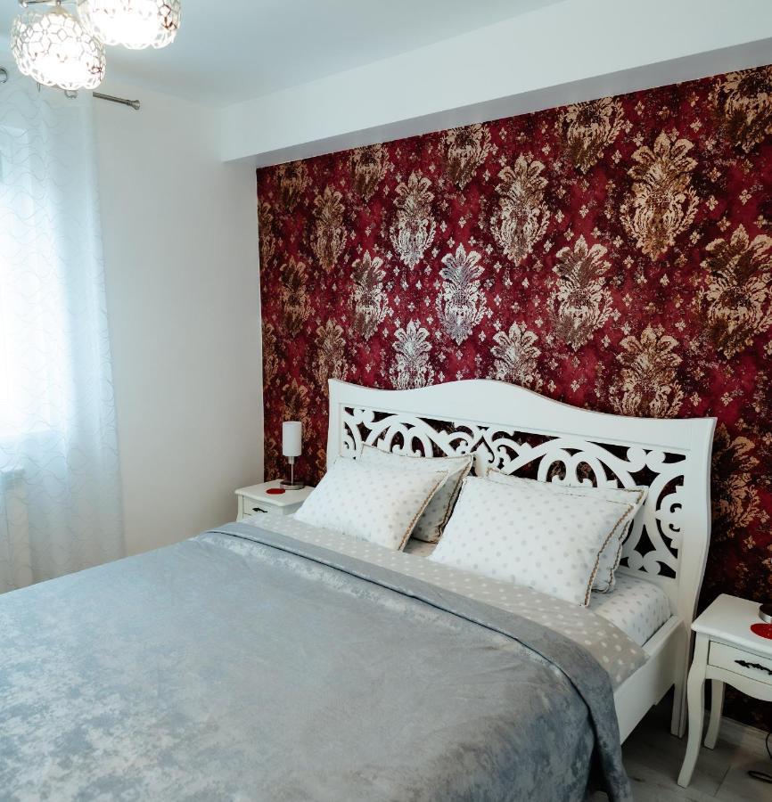 Carla'S Apart Palas-Hala Centrala 1 Bedroom, Airport Shuttle 이아시 외부 사진