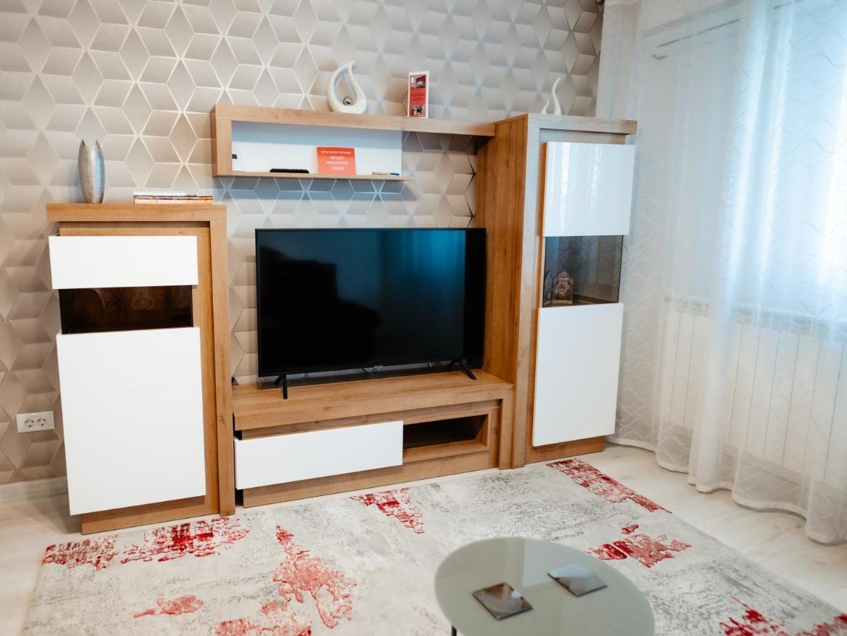 Carla'S Apart Palas-Hala Centrala 1 Bedroom, Airport Shuttle 이아시 외부 사진